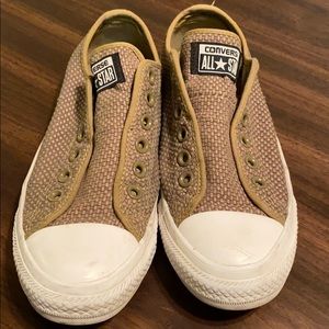 CONVERSE Women’s Olive Green